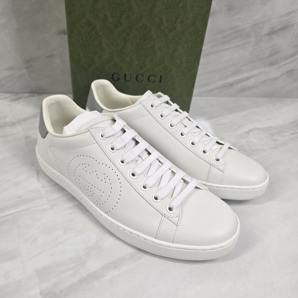 Gucci White Leather Low-Top Sneakers with Perforated G - Picture 9 of 12